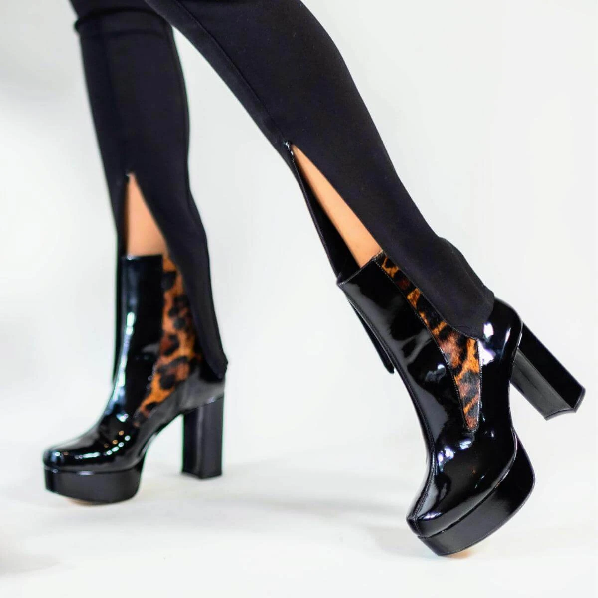 MARILINA 95 - Negro Y Cafe Regina Romero Zapato Bota Botin Plataforma Tacon Alto Para Dama En Piel 2 MARILINA 95 - Negro Y Cafe Regina Romero Zapato Bota Botin Plataforma Tacon Alto Para Dama En Piel - Imagen 2