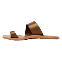 AMAYA - Bronce Regina Romero Resort Zapato Sandalia De Piso Para Dama En Piel 15 AMAYA - Bronce Regina Romero Resort Zapato Sandalia De Piso Para Dama En Piel -Reginaromero Tienda de ventas Regina Romero Resort Sandalia Amaya Piel Bronce 3 1ad30ba2 651d 46ec a0cb 38754dfb3b8a