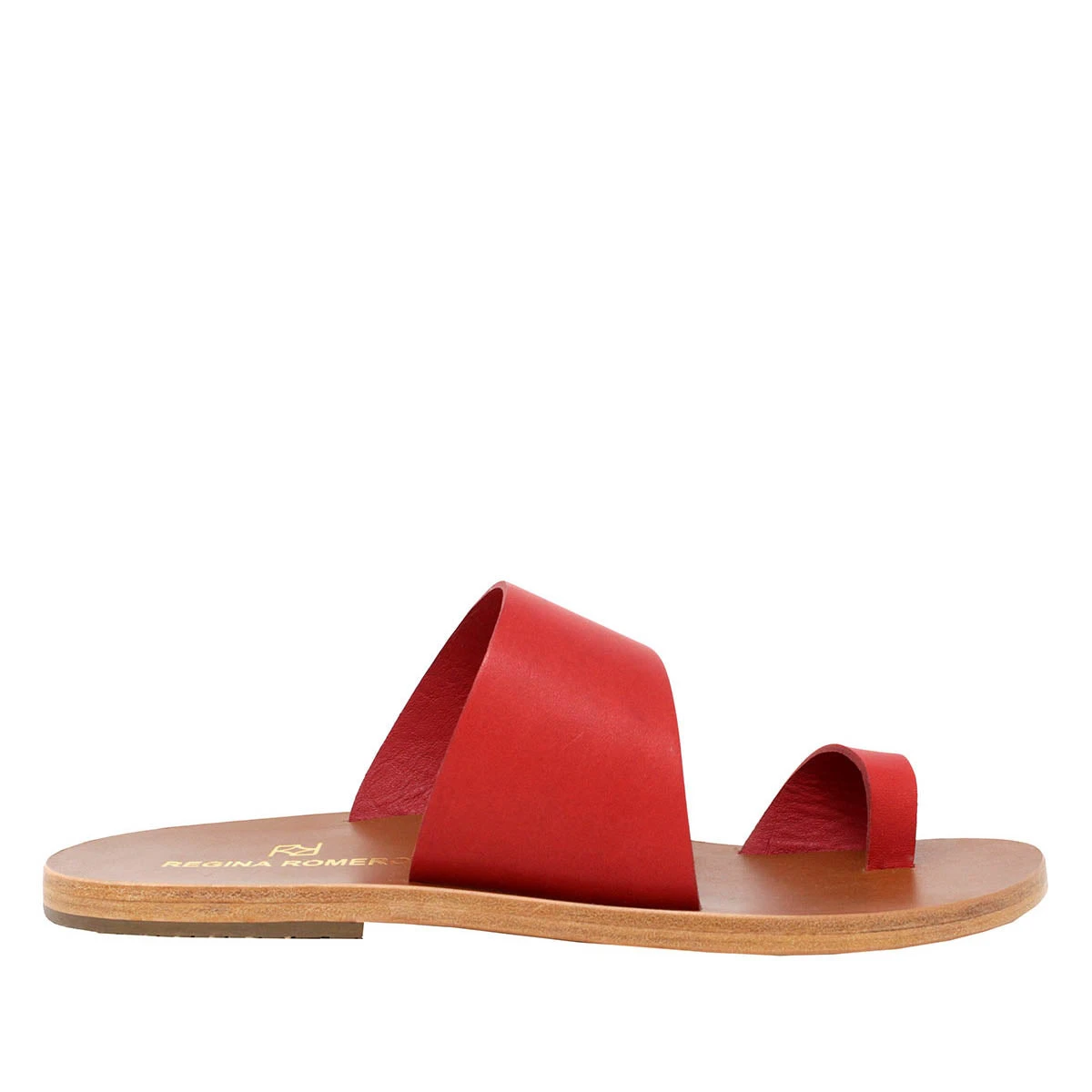 AMAYA - Rojo Regina Romero Resort Zapato Sandalia De Piso Para Dama En Piel 1 AMAYA - Rojo Regina Romero Resort Zapato Sandalia De Piso Para Dama En Piel