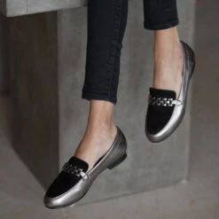 CARINA - Inox Y Negro Regina Romero Zapato Mocasin De Piso Para Dama En Piel -Reginaromero Tienda de ventas Regina Romero Zapato Mocasin Carina Piel Inox Ante Negro 9