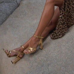 PIA 100 - Oro Regina Romero Zapato Sandalia Zapatilla Tacon Alto Para Dama En Piel -Reginaromero Tienda de ventas Regina Romero Zapatilla Sandalia Pia Piel Oro 10