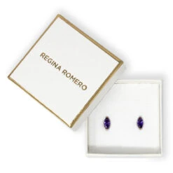 ARETES LYON - Cristal Color Amatista Y Dorado Regina Romero Arete Para Dama -Reginaromero Tienda de ventas Regina Romero aretes Lyon cristal amatista dorado 4