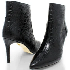 ANTONIA 75 - Negro Regina Romero Zapato Bota Botin Tacon Alto Para Dama En Piel 17 ANTONIA 75 - Negro Regina Romero Zapato Bota Botin Tacon Alto Para Dama En Piel -Reginaromero Tienda de ventas Regina Romero bota botin Antonia croco negro piel 7