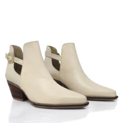 BLAKE 60 - Arena Regina Romero Zapato Bota Botin Tacon Bajo Para Dama En Piel -Reginaromero Tienda de ventas Regina Romero bota botin Blake latte piel 2