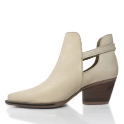 BLAKE 60 - Arena Regina Romero Zapato Bota Botin Tacon Bajo Para Dama En Piel -Reginaromero Tienda de ventas Regina Romero bota botin Blake latte piel 4