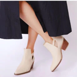 BLAKE 60 - Arena Regina Romero Zapato Bota Botin Tacon Bajo Para Dama En Piel -Reginaromero Tienda de ventas Regina Romero bota botin Blake latte piel 7