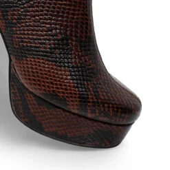 ELSY 95 - Cafe Regina Romero Zapato Bota Botin Plataforma Tacon Alto Para Dama En Piel 17 ELSY 95 - Cafe Regina Romero Zapato Bota Botin Plataforma Tacon Alto Para Dama En Piel -Reginaromero Tienda de ventas Regina Romero bota botin Elsy cobra cafe piel 6