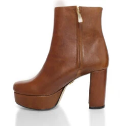 ELSY 95 - Tan Regina Romero Zapato Bota Botin Plataforma Tacon Alto Para Dama En Piel -Reginaromero Tienda de ventas Regina Romero bota botin Elsy tan piel 4