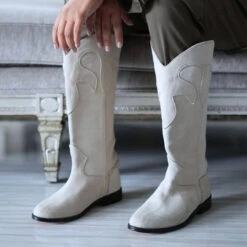 LAREDO - Ante Arena Regina Romero Zapato Bota Botin Tacon Bajo Para Dama En Piel 8 LAREDO - Ante Arena Regina Romero Zapato Bota Botin Tacon Bajo Para Dama En Piel -Reginaromero Tienda de ventas Regina Romero bota botin Laredo ante arena piel 7