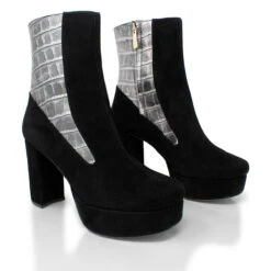 MARILINA 95 - Negro Y Plata Regina Romero Zapato Bota Botin Plataforma Tacon Alto Para Dama En Piel 16 MARILINA 95 - Negro Y Plata Regina Romero Zapato Bota Botin Plataforma Tacon Alto Para Dama En Piel -Reginaromero Tienda de ventas Regina Romero bota botin Marilina negro plata piel 2