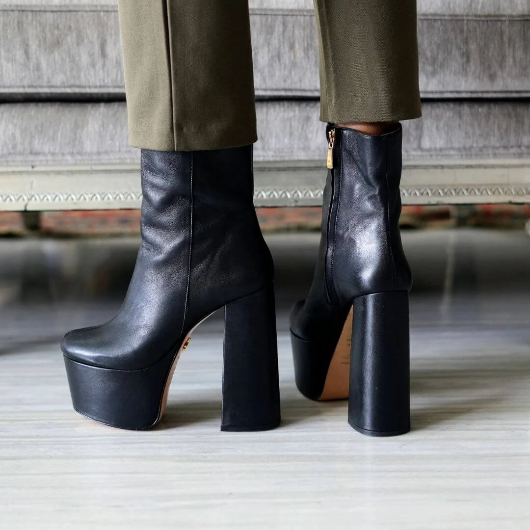 TOWER 150 - Negro Regina Romero Zapato Bota Botin Plataforma Tacon Alto Para Dama En Piel 3 TOWER 150 - Negro Regina Romero Zapato Bota Botin Plataforma Tacon Alto Para Dama En Piel - Imagen 3