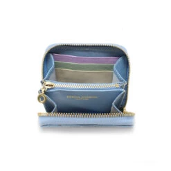 ATENEA - Azul Pastel Regina Romero Accesorio Monedero Para Dama En Piel 12 ATENEA - Azul Pastel Regina Romero Accesorio Monedero Para Dama En Piel -Reginaromero Tienda de ventas Regina Romero cartera Atenea azul claro piel 6