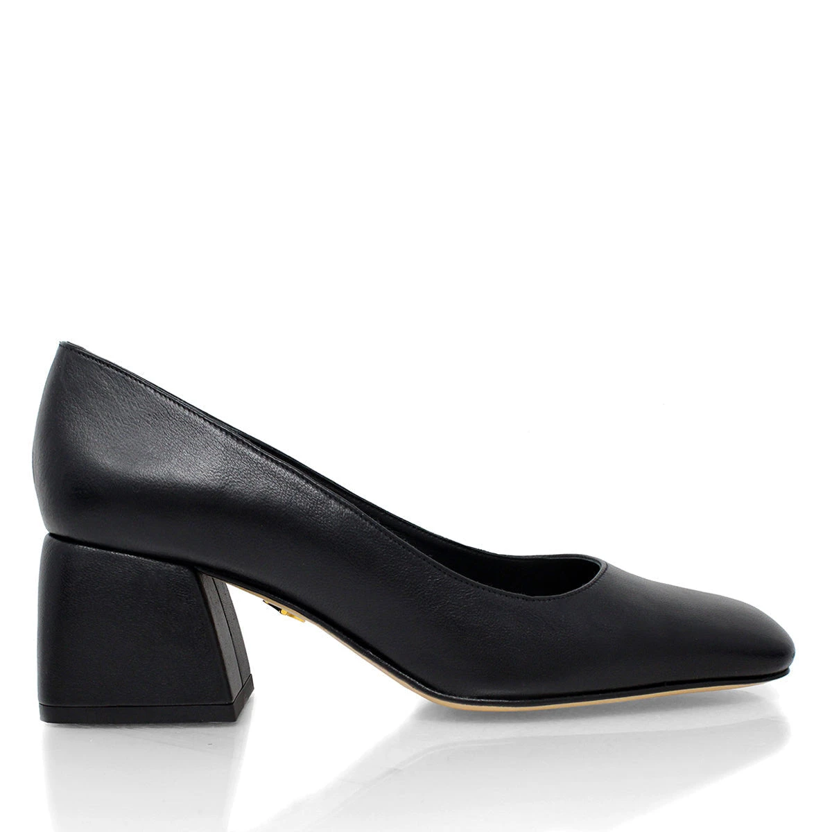 FIBI 40 - Negro Regina Romero Zapato Zapatilla Tacon Bajo Para Dama En Piel 1 FIBI 40 - Negro Regina Romero Zapato Zapatilla Tacon Bajo Para Dama En Piel