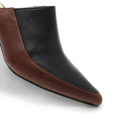 MONTE CARLO 50 - Tan Y Negro Regina Romero Zapato Zapatilla Tacon Bajo Para Dama En Piel -Reginaromero Tienda de ventas Regina Romero zapatilla mule Montecarlo cafe negro piel 6