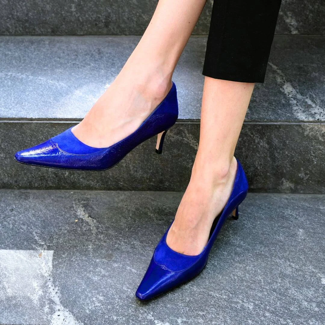 RICCARDI 60 - Azul Regina Romero Zapato Zapatilla Tacon Bajo Para Dama En Piel 2 RICCARDI 60 - Azul Regina Romero Zapato Zapatilla Tacon Bajo Para Dama En Piel - Imagen 2