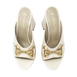 BASS 75 - Latte Regina Romero Zapato Sandalia Zapatilla Tacon Alto Para Dama En Piel -Reginaromero Tienda de ventas Regina Romero zapatilla sandalia mule Bass blanco piel 2