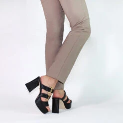 BALI 95 - Negro Regina Romero Zapato Sandalia Zapatilla Tacon Alto Para Dama En Piel -Reginaromero Tienda de ventas Regina Romero zapatilla sandalia plataforma Bali negro piel 11