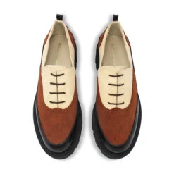 REESE 45 - Beige Regina Romero Zapato Tenis Urbano Sport Para Dama En Piel 14 REESE 45 - Beige Regina Romero Zapato Tenis Urbano Sport Para Dama En Piel -Reginaromero Tienda de ventas Regina Romero zapato bostoniano Reese beige tan piel 2