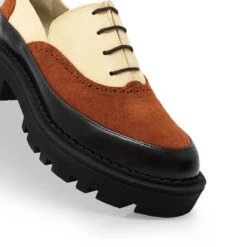 REESE 45 - Beige Regina Romero Zapato Tenis Urbano Sport Para Dama En Piel 15 REESE 45 - Beige Regina Romero Zapato Tenis Urbano Sport Para Dama En Piel -Reginaromero Tienda de ventas Regina Romero zapato bostoniano Reese beige tan piel 6