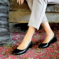 IZAR - Negro Regina Romero Zapato Flat Balerina De Piso Para Dama En Piel -Reginaromero Tienda de ventas Regina Romero zapato flat Izar negro piel 06