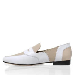 CLARK - Beige Regina Romero Zapato Mocasin De Piso Para Dama En Piel -Reginaromero Tienda de ventas Regina Romero zapato mocasin Clark blanco beige piel 4