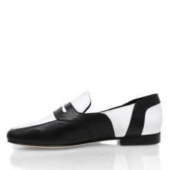 CLARK - Blanco Y Negro Regina Romero Zapato Mocasin De Piso Para Dama En Piel -Reginaromero Tienda de ventas Regina Romero zapato mocasin Clark blanco negro piel 4