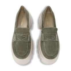 LOVE 65 - Ante Verde Regina Romero Zapato Tenis Urbano Sport Para Dama En Piel -Reginaromero Tienda de ventas Regina Romero zapato mocasin Love ante olivo piel 2