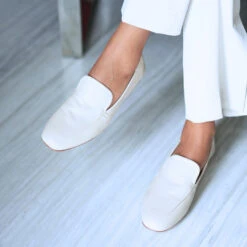 REBECA - Latte Regina Romero Zapato Mocasin De Piso Para Dama En Piel -Reginaromero Tienda de ventas Regina Romero zapato mocasin Rebecca latte piel 08