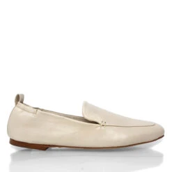 REBECA - Latte Regina Romero Zapato Mocasin De Piso Para Dama En Piel