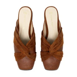GISELLE - Nuez Regina Romero Zapato Flat Balerina De Piso Para Dama En Piel -Reginaromero Tienda de ventas Regina Romero zapato mule mocasin Giselle nuez piel 6