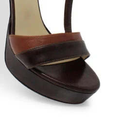 PITA 125 - Cafe Regina Romero Zapato Sandalia Plataforma Tacon Alto Para Dama En Piel -Reginaromero Tienda de ventas Regina Romero zapato sandalia plataforma tacon alto Pita 125 cafe ante piel 5