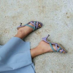 ALDA 60 - Lila Y Azul Regina Romero Zapato Sandalia Zapatilla Tacon Bajo Para Dama En Piel -Reginaromero Tienda de ventas Regina Romero zapato sandalia zapatilla tacon bajo Alda 60 lila azul piel 10