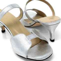 VEGA 60 - Plata Regina Romero Zapato Sandalia Zapatilla Tacon Bajo Para Dama En Piel -Reginaromero Tienda de ventas Regina Romero zapato sandalia zapatilla tacon bajo Vega 60 plata piel 7