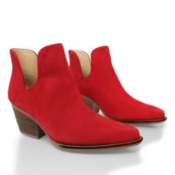 ISSA 60 - Rojo Regina Romero Zapato Bota Botin Tacon Bajo Para Dama En Piel 14 ISSA 60 - Rojo Regina Romero Zapato Bota Botin Tacon Bajo Para Dama En Piel -Reginaromero Tienda de ventas Regina Romero zapatp bota botin tacon bajo Issa 60 rojo nobuck piel 6