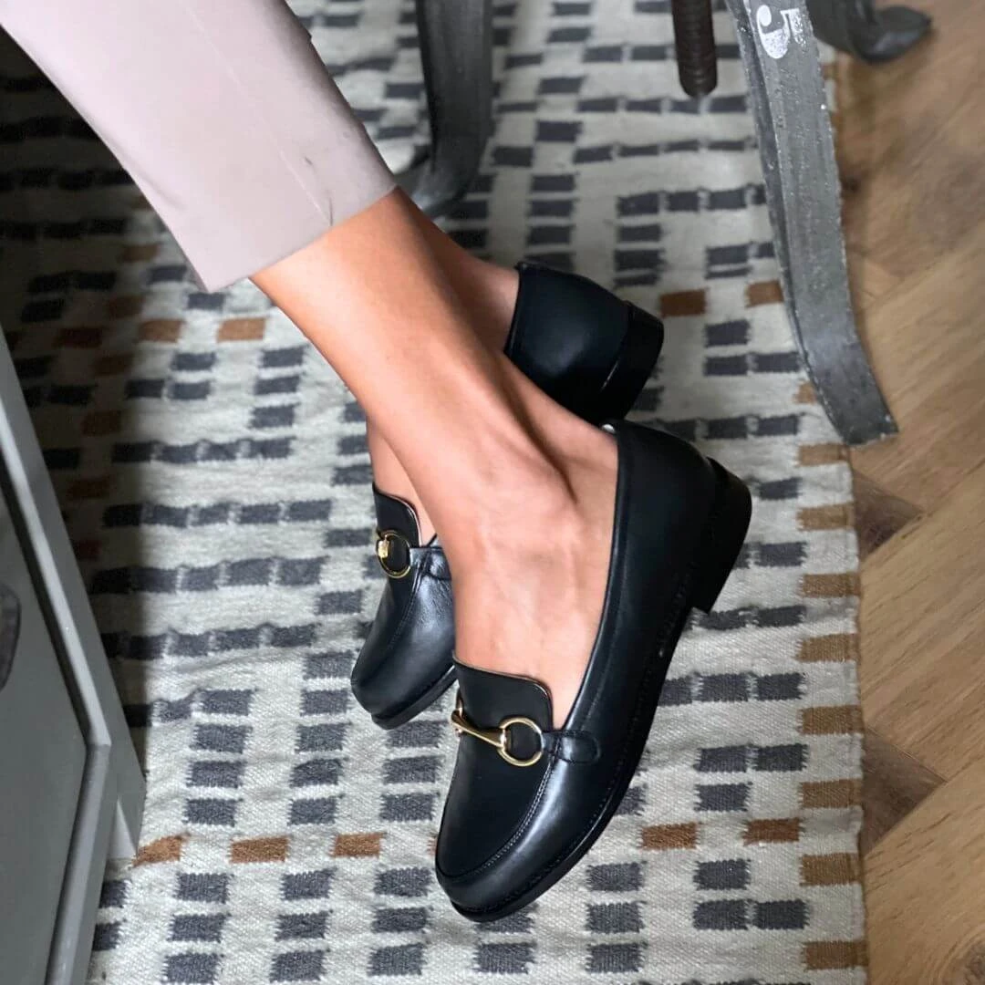 JUDY - Negro Regina Romero Zapato Mocasin De Piso Para Dama En Piel 3 JUDY - Negro Regina Romero Zapato Mocasin De Piso Para Dama En Piel - Imagen 3