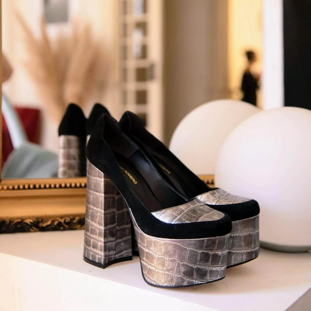 ROSE 150 - Plata Regina Romero Zapato Plataforma Tacon Alto Para Dama En Piel 5 ROSE 150 - Plata Regina Romero Zapato Plataforma Tacon Alto Para Dama En Piel - Imagen 5