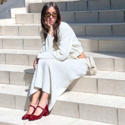 MATI 50 - Charol Cherry Regina Romero Zapato Zapatilla Tacon Bajo Para Dama En Piel -Reginaromero Tienda de ventas zapatillas mati rojo regina romero lifestyle 2